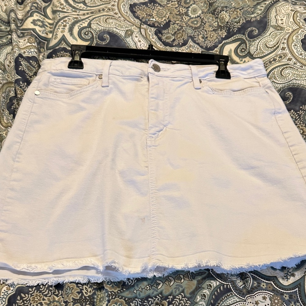 Just Black Cream A-Line Denim Skirt